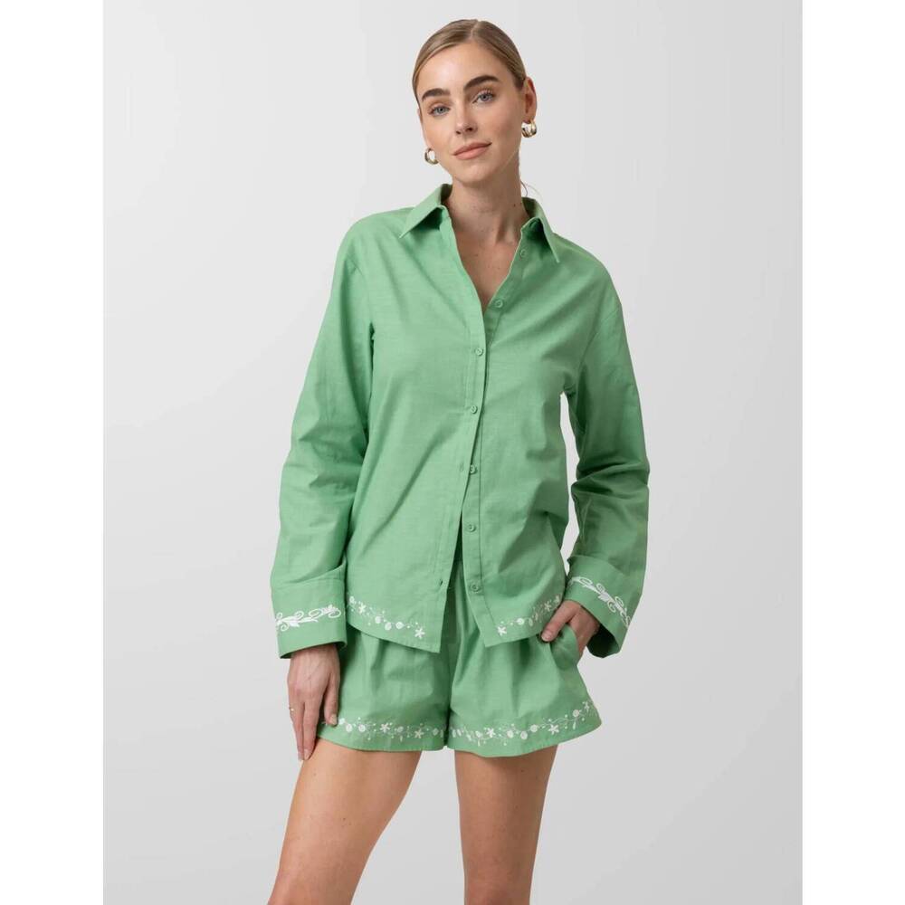 NEW LINE AND DOT tippi embroidered shirt in green